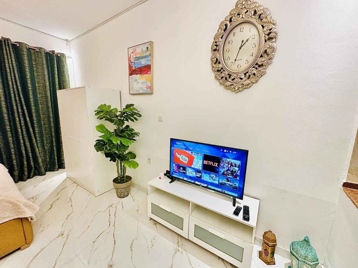 Diamond Crown - Studio Holiday Apartment In Dubai Marina Ngoại thất bức ảnh