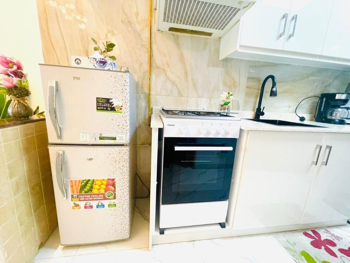 Diamond Crown - Studio Holiday Apartment In Dubai Marina Ngoại thất bức ảnh